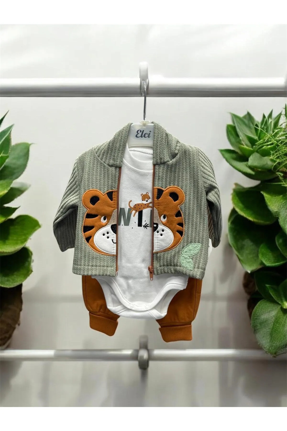 Mc. Elci Baby Erkek Bebe Kaplan Baskılı 3'lü Zıbın Takım